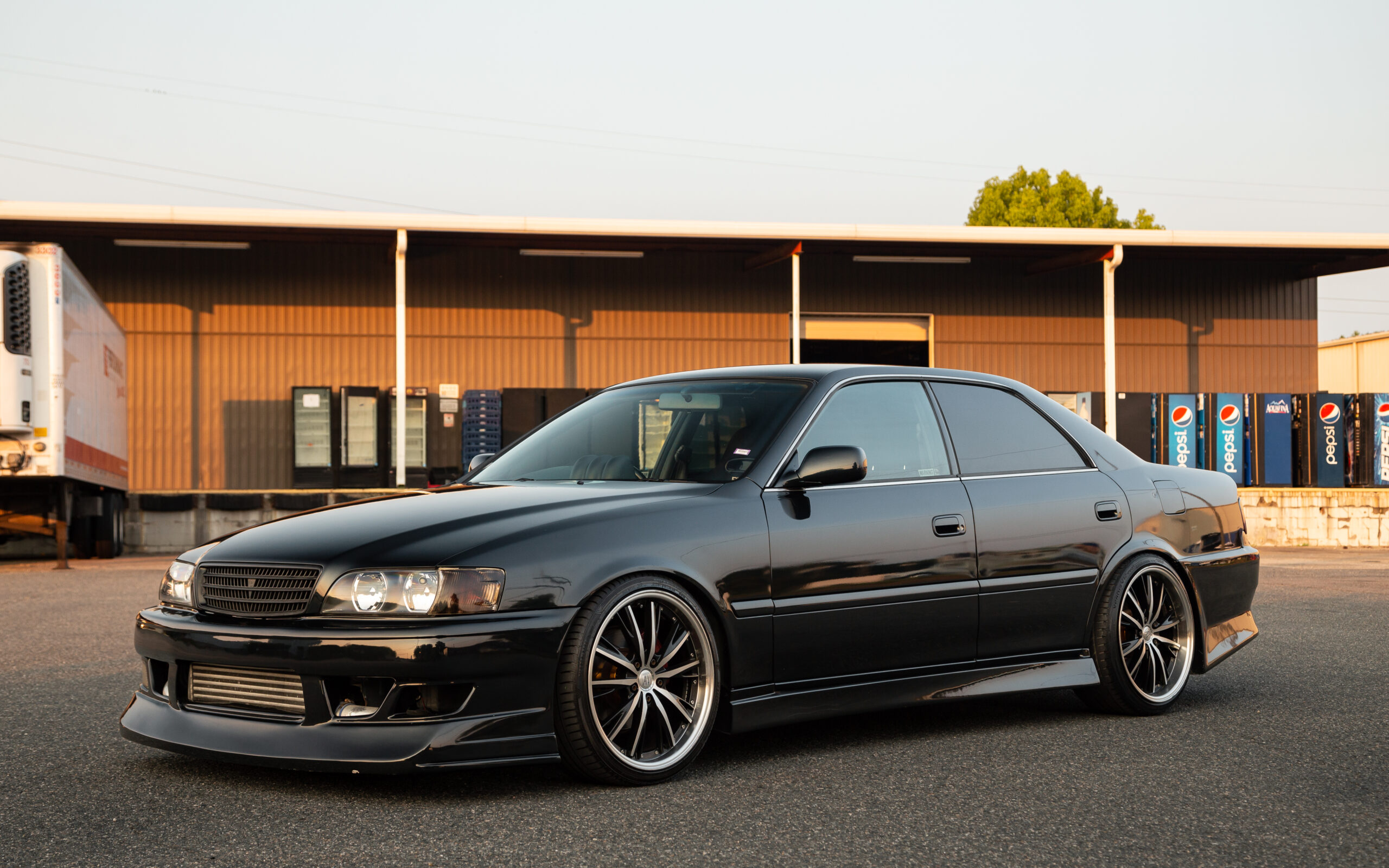 Toyota Chaser JZX100 Turbo 5 Speed RWD powered by 1JZ-GTE.