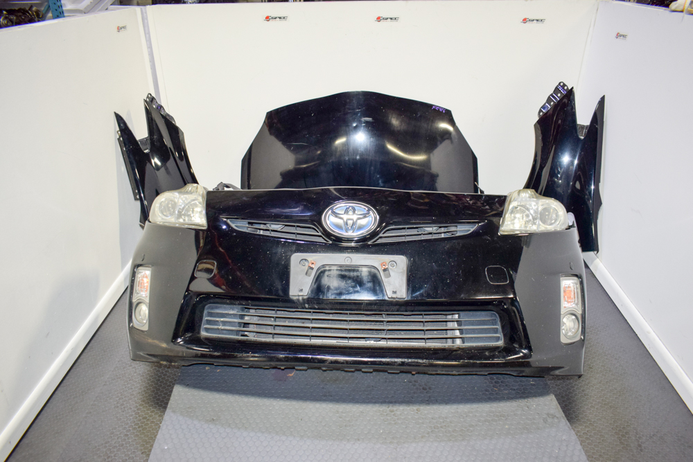 Toyota Prius Nose Cut