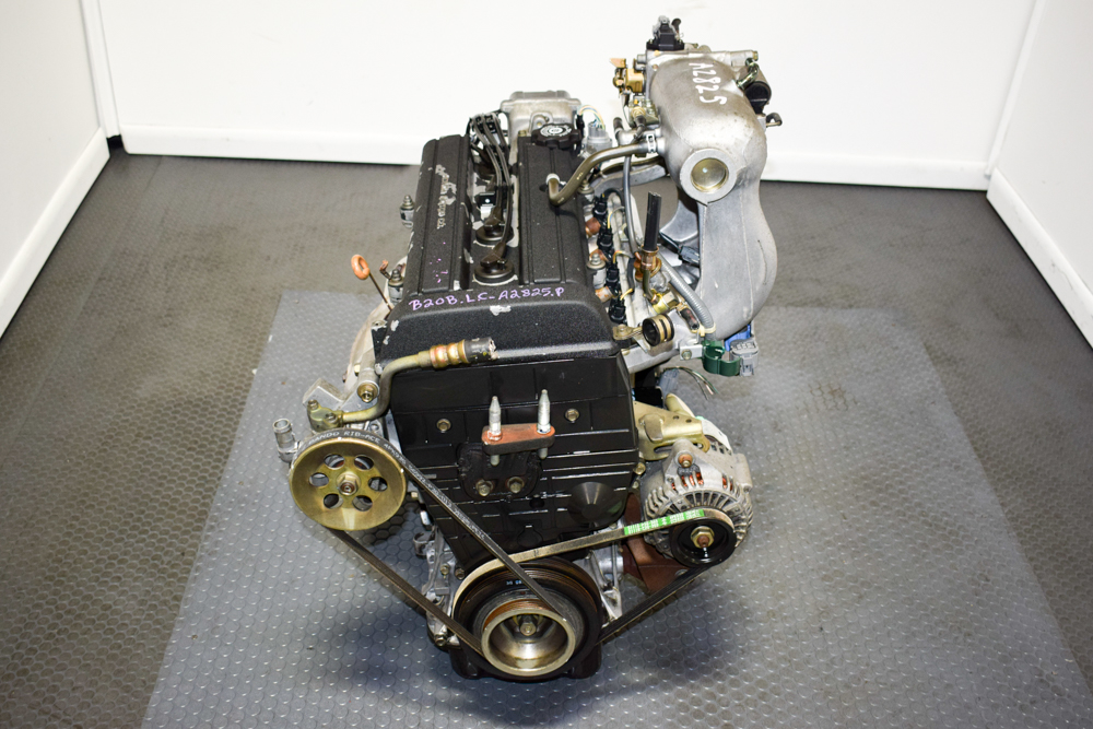 JDM Honda CR-V B20B engine.
